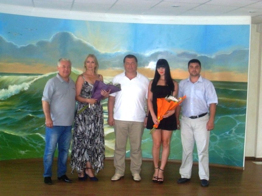 Вихованці Палацу культури «Корабельний» привітали бухгалтерів з професійним святом