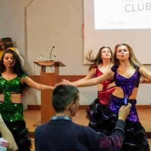Східні танці Матвіївського БК прикрашають міські заходи