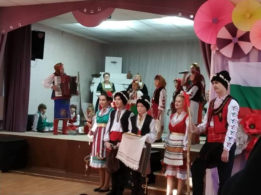 У Тернівці відсвяткували Новий рік за болгарськими традиціями “Сурва”