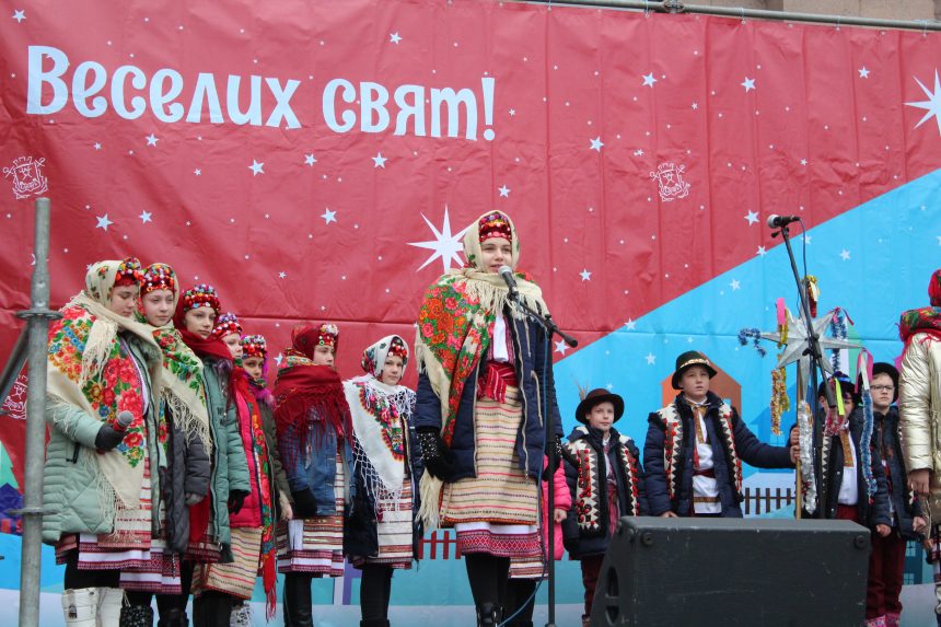 Святковий фестиваль зимових розваг у Миколаєві завершено!