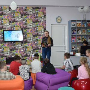Відвідувачі бібліотеки для дітей здійснили “подорож” до Юрського періоду
