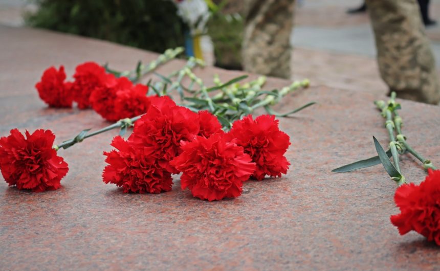 ММПК «Корабельний» приєднався до вшанування пам’яті з нагоди Дня визволення України від фашистських загарбників