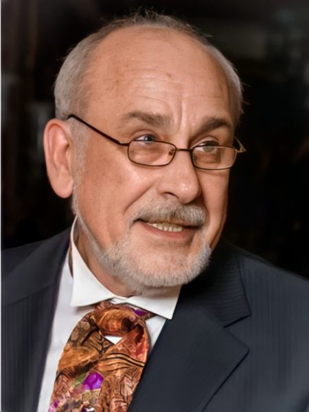  Олег Iгнатьєв