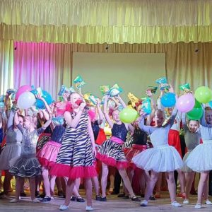 «Уперед до літніх пригод»: подробиці святкового концерту в Матвіївському будинку культури