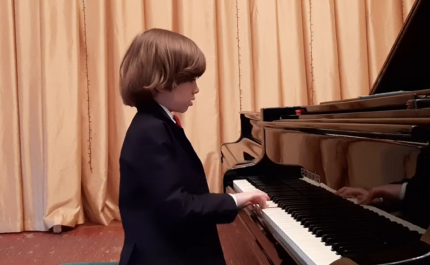 «Юний піаніст-2021»: підсумки конкурсу юних піаністів мистецьких шкіл міста Миколаєва