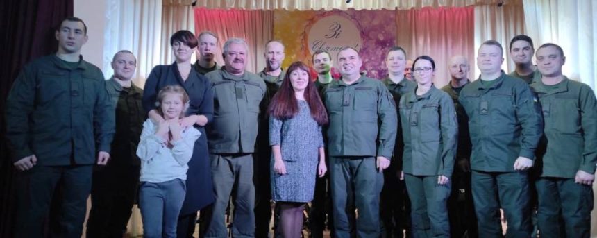 30-річчя Збройних Сил України: з нагоди свята у Матвіївському будинку культури приймали почесних гостей