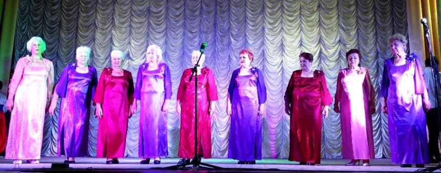 Не знає віку творче щастя: вокальний колектив «Миколаївський заспів» став одним із переможців конкурсу героїко-патріотичної пісні і танцю «Обереги»