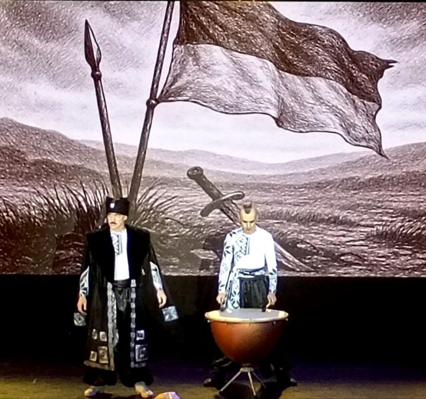 «Гетьман»: у концертній залі «Юність» миколаївцям презентували прем’єру театрально-хореографічної вистави